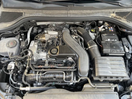 Volkswagen Passat 2025 Pro
