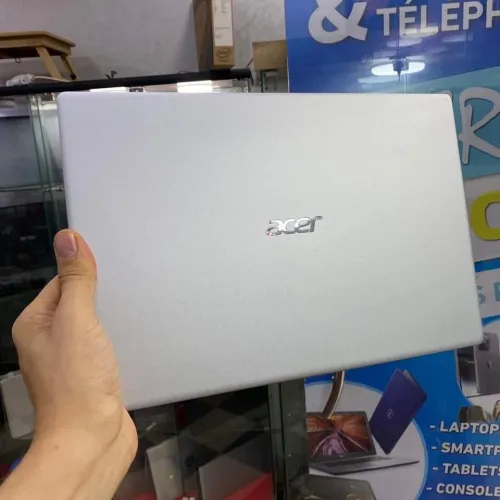  Acer Swift 3 intel Evo Thin & Light, 14" Full HD, Intel Core i7-1165G7, Wi-Fi 6