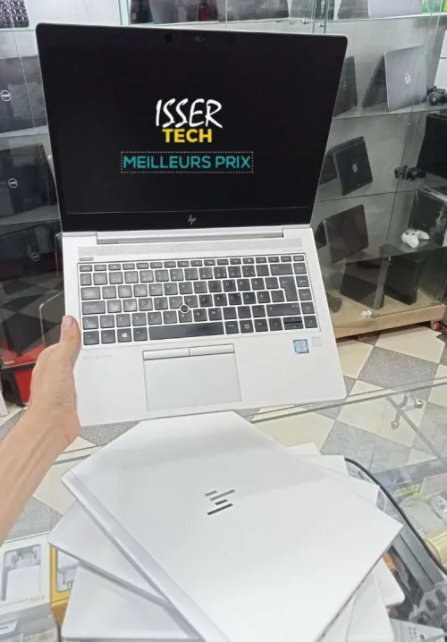 UltraBook HP ELITEBOOK 840 G5 Intel core i7 8650u vpro - 16GB DDR4 - 256 GB SSD - 14,1" FHD 