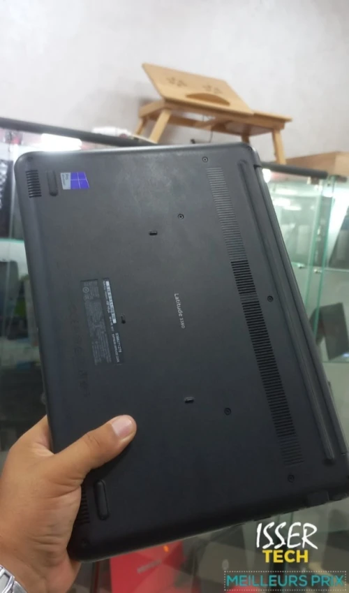 UltraBook DELL LATITUDE 13 3380 Intel core i3 6100u vpro 2.3Ghz - 8GB - 128 GB SSD-Ecran 13,3"  HD