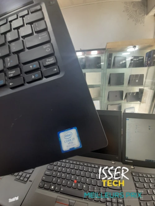 UltraBook DELL LATITUDE 7390  Intel core i7 8550u vpro 2.3Ghz / 8GB . 256 GB SSD-13,1" TACTILE  .