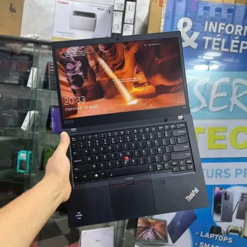  Lenovo Thinkpad T495 AMD RYZEN 7 3700U Vpro Avec Carte Graphique RADEON VEGA 10 #2GB dédié.