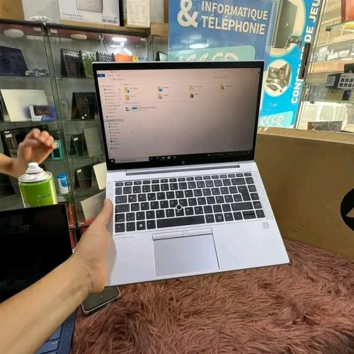UltraBook HP ELITEBOOK 840 G7