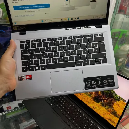 ACER ASPIRE 3 14 RYZEN 5 7250U 8/512 14 POUCE