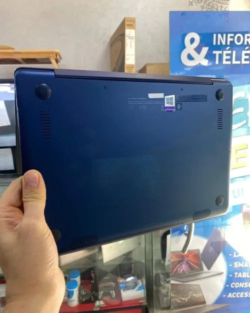UltraBook Asus Zenbook Ux331 Intel core i7 8550u vpro 1.80 GHz up to 4.00GHZ  