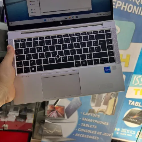 Hp elitebook 840 g8 i5 11th 16/256 14 pouce