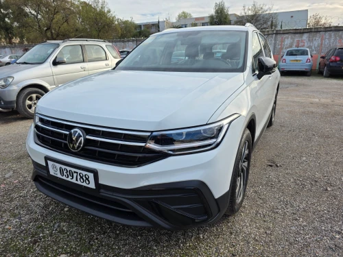 Volkswagen New Tiguan 2025 