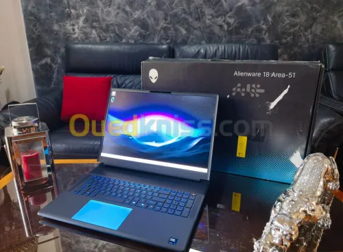 ALIENWARE 18 AREA 51 - Intel Core Ultra 9 275HX-RTX 5080 12Go -Écran 18" QHD+ 300Hz-RAM 32Go -SSD 1T
