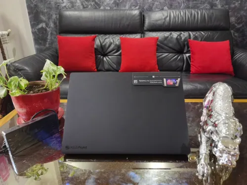 [VENDU] ASUS ProArt P16- Ryzen AI 9 HX 370 -RTX 4070 8Go- Écran OLED 16" tactile 4K-RAM 32Go-SSD 2To