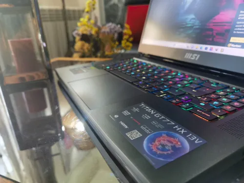 [VENDU] MSI TITAN GT77 - i9-13980HX-RTX 4080 12Go-ÉCRAN Mini-Led 17.3" 4k IPS 144Hz-SSD 2To-RAM 64Go