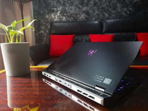 [VENDU]Acer Predator Helios 16 Neo - i9 14900HX - RTX 4070 - Écran 16" QHD 240Hz - RAM 32Go -SSD 1TB