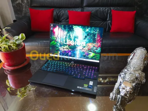 [VENDU] LENOVO LEGION 7i - i9-14900HX - RTX 4070 8Go - Écran 16" QHD 2K 240Hz -SSD 1TB - RAM 32 Go 