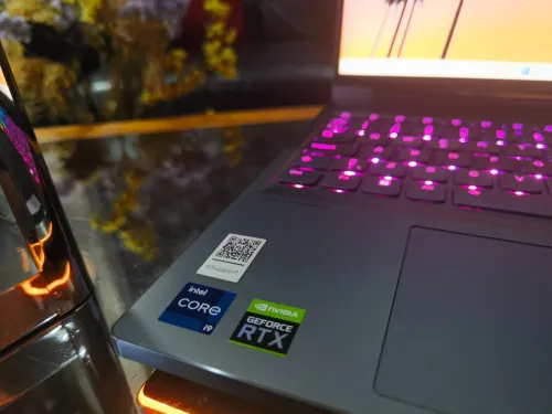 [VENDU[ Lenovo Legion 7i- Intel i9-12900HX-RTX 3080Ti 16Go- Écran 16" QHD 165Hz - RAM 32Go - SSD 1TB