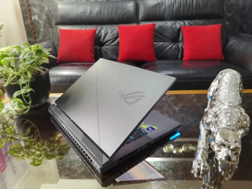 [VENDU] ASUS ROG STRIX G16 - Intel i9-14900HX - RTX 4060 8Go - ÉCRAN 16" QHD+ 240Hz-RAM 32Go-SSD 1TB