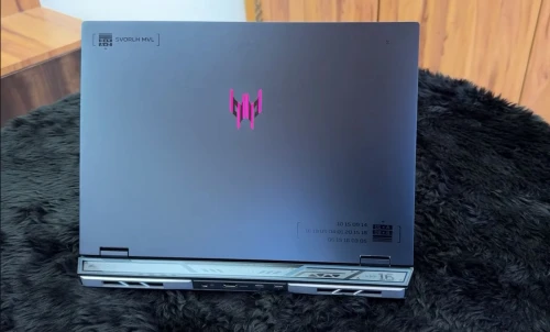 [VENDU]Acer Predator Helios 16 Neo - i9 14900HX - RTX 4070 - Écran 16" QHD 240Hz - RAM 32Go -SSD 1TB