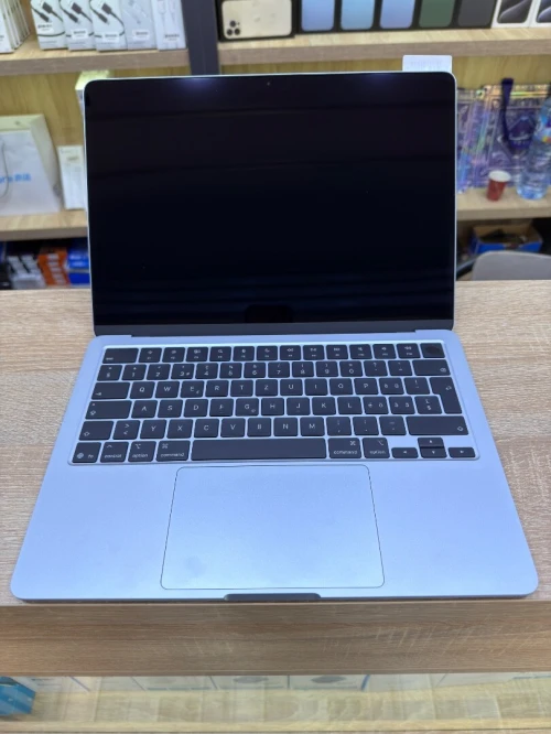 MacBook air m4