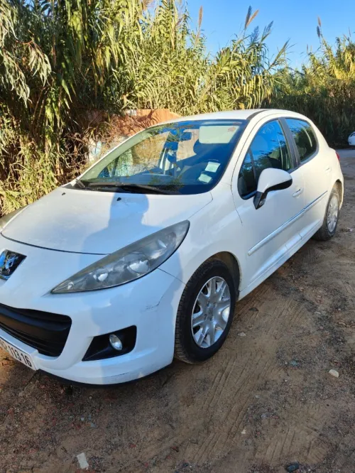 Peugeot 207 plus 2013 207 plus