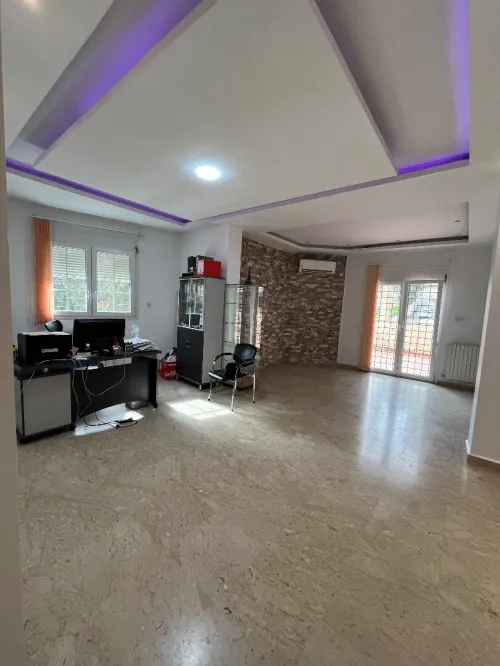 Location Appartement Niveau de villa F4 Alger Birkhadem