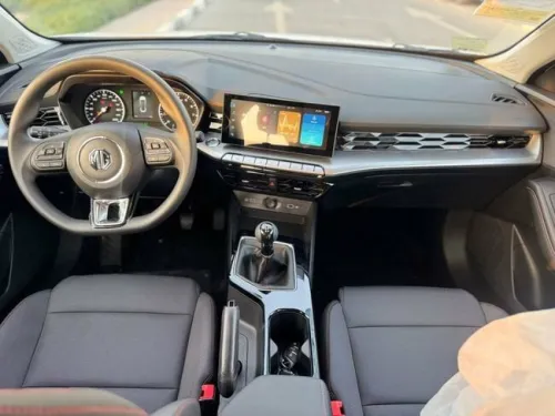 MG MG 5 disponible 2025 