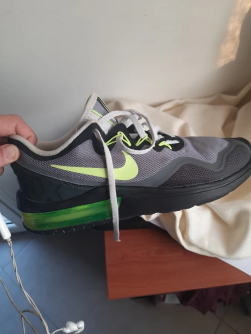 Reebok cuir 43
