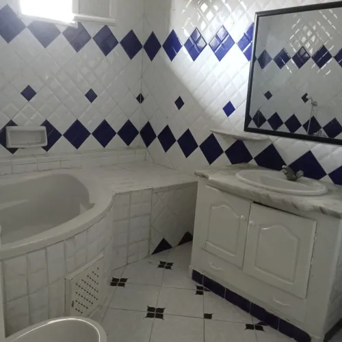 Location Appartement Niveau de villa F5 Alger Bouzareah
