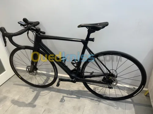Vélo course carbone nakamura