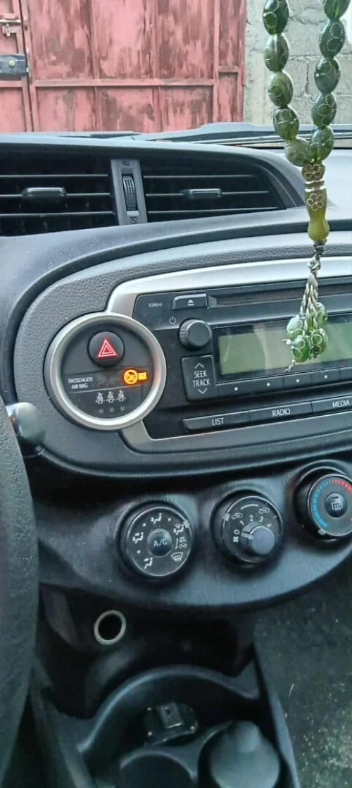 Toyota Yaris 2012 Yaris