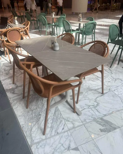 CHAISE SIENNE N