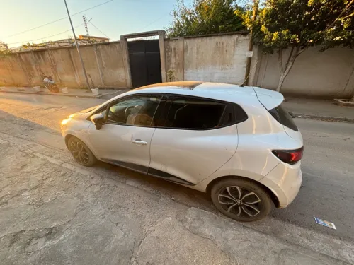 Renault Clio 4 2022 Limited