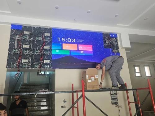 trés haute résolution led screen p1.530