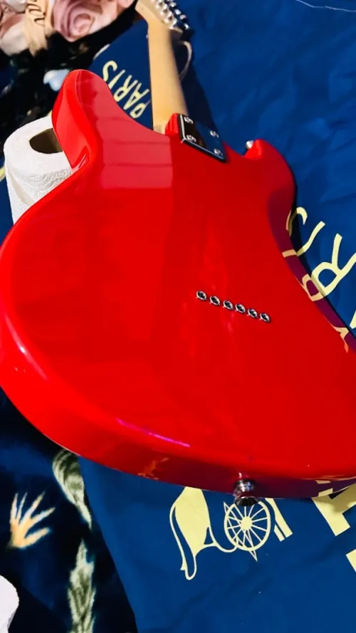 GUITARE ÉLECTRIQUE EASTONE STR RED
