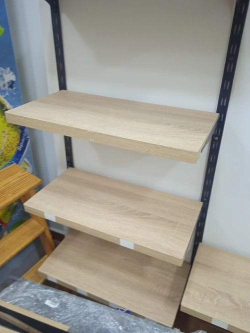 Étagère pour magasin