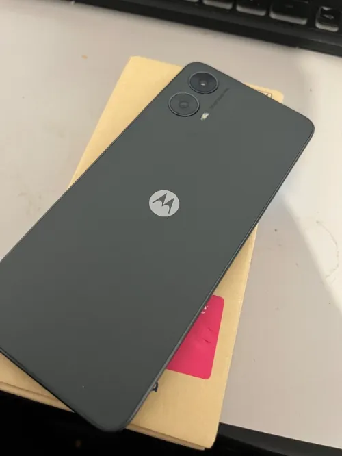 Motorolla Moto g 5g 2024