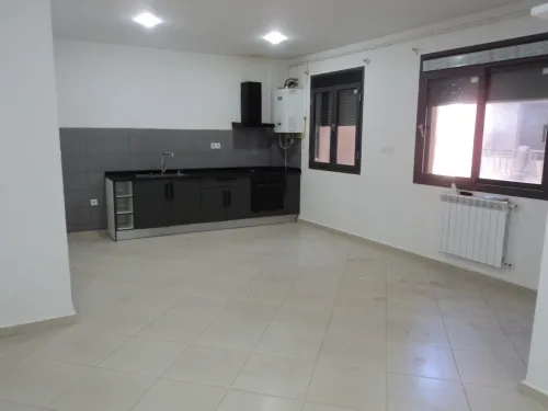 Location Appartement F4 Alger Bir mourad rais