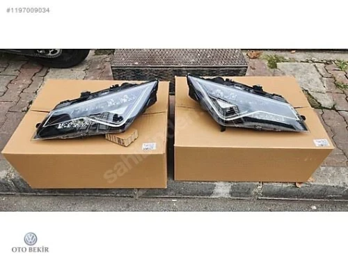 Phare avant Seat Leon 2014+