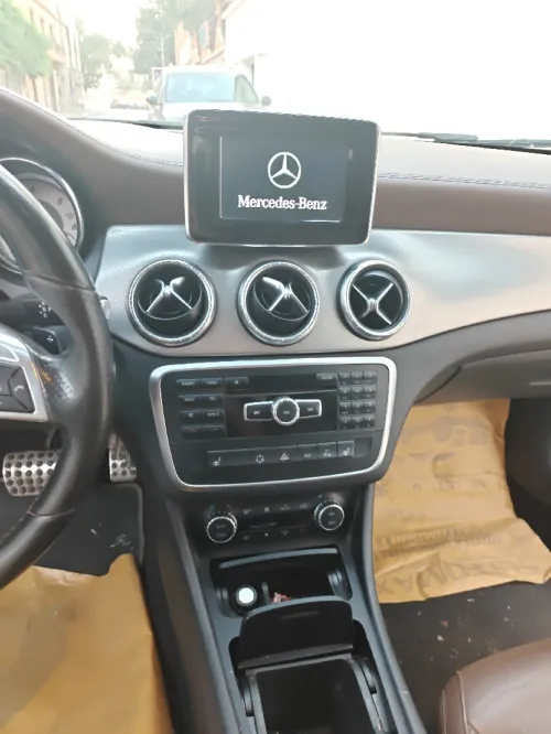 Mercedes CLA 2015 Coupé Exclusif + AMG 