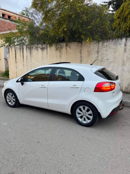Kia Rio 5 portes 2015 