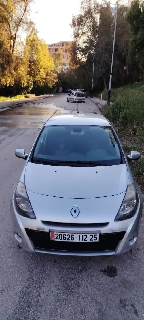 Renault Clio 3 2012 Night and Day