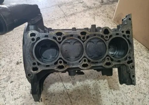 demi moteur opel corsa 1.2 essnce