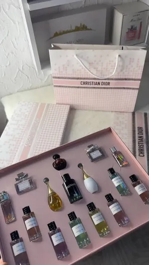 Coffre Christian dior mini parfume