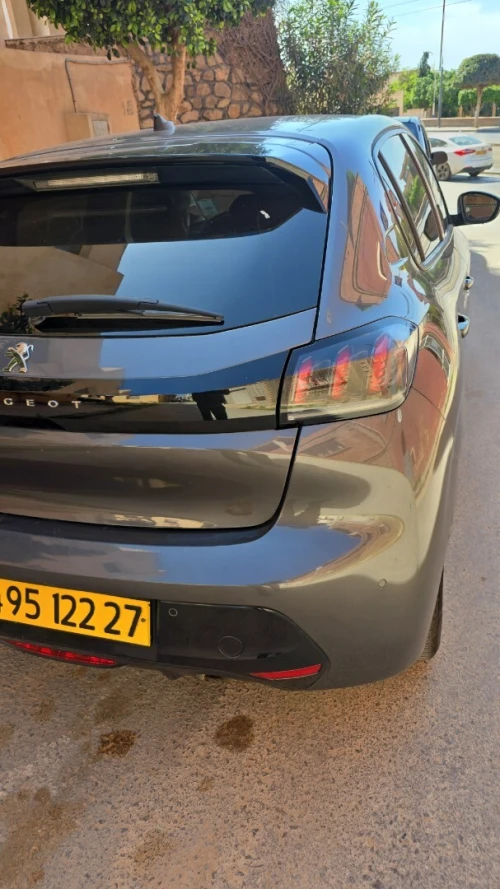 Peugeot 208 2022 Allure