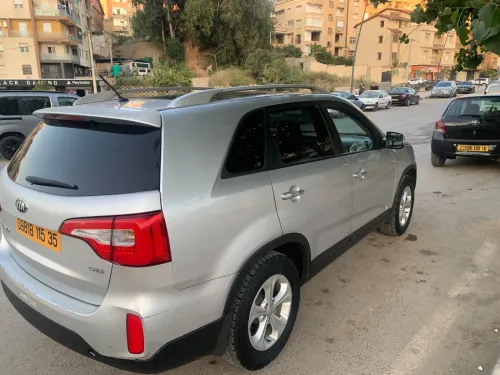 Kia Sorento 2015 Premium 5 Places