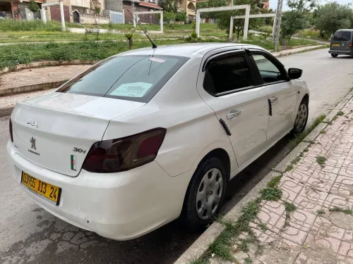 Peugeot 301 2013 301
