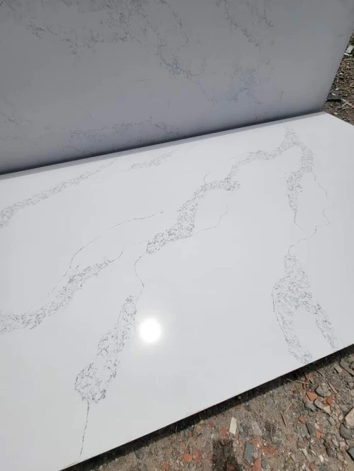 Marbre et Quartz et Granite