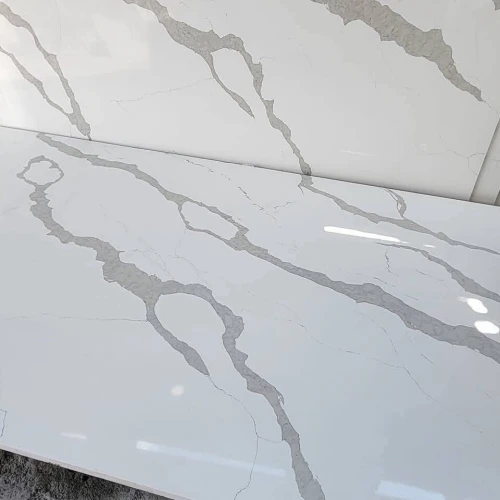 Marbre et Quartz et Granite