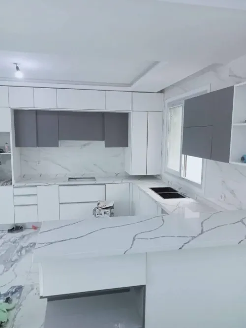 Quartz et Granite e Marbre