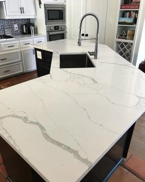 Marbre et Quartz et Granite