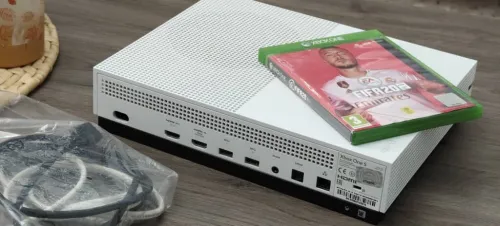 Xbox one s 1To