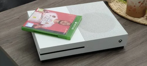 Xbox one s 1To