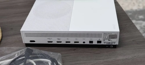 Xbox one s 1To